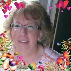 Meet your Posher, Lana